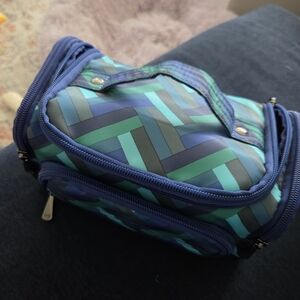 Lug Blue and Green Toiletry Bag